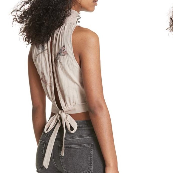 Free People “The garden embroidered crop top” XS - Picture 4 of 4